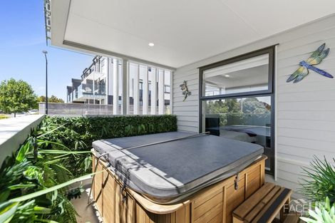 Photo of property in 32 Memorial Park Lane, Hobsonville, Auckland, 0618