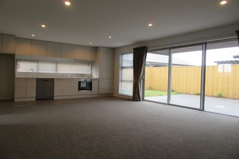 Photo of property in 31 Farnborough Way, Rolleston, 7615