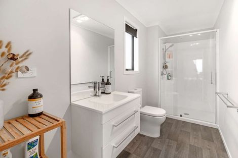 Photo of property in 23 Waipipi Road, Waverley, 4591