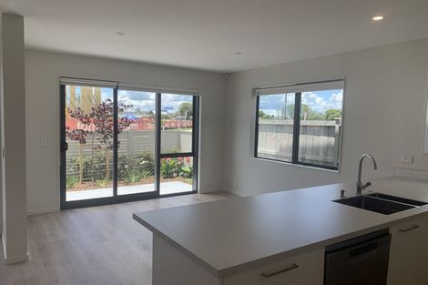 Photo of property in 82 Katikati Drive, Manurewa, Auckland, 2102