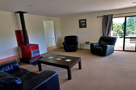Photo of property in 436 Kanohi Road, Kaukapakapa, 0873