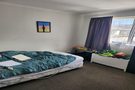 Photo of property in 90 Tiraumea Drive, Pakuranga, Auckland, 2010
