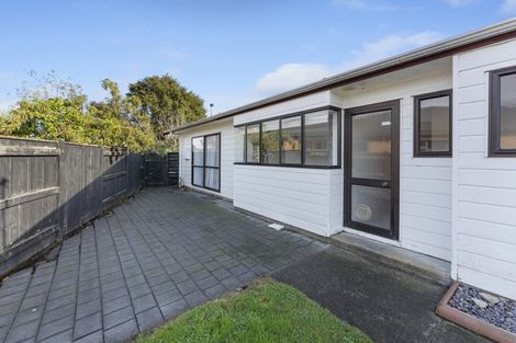 Photo of property in 47 Peppertree Glade, Kelvin Grove, Palmerston North, 4414