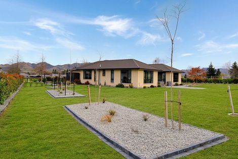Photo of property in 30 Lochiel Drive, Hanmer Springs, 7334