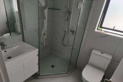 Photo of property in 9/16 William Roberts Road, Pakuranga, Auckland, 2010