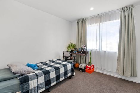 Photo of property in 3/4 Gilberthorpes Road, Islington, Christchurch, 8042