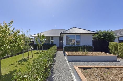 Photo of property in 22 Skerten Avenue, Hornby, Christchurch, 8042