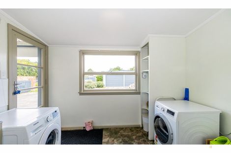 Photo of property in 42 Campbell Street, Geraldine, 7930