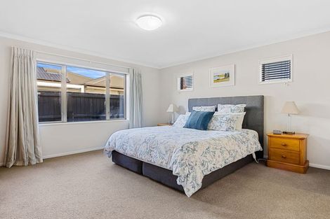 Photo of property in 2 Richard Seddon Drive, Northwood, Christchurch, 8051