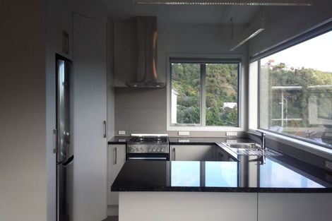 Photo of property in 2 Taiaroa Street, Strathmore Park, Wellington, 6022