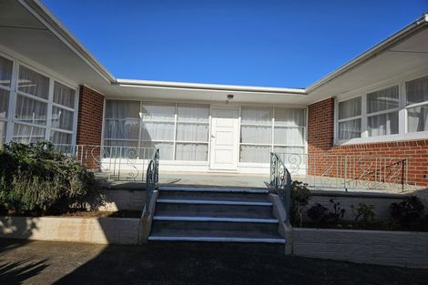 Photo of property in 11 Britton Avenue, Mount Roskill, Auckland, 1041