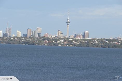 Photo of property in 47 Harbour View Road, Te Atatu Peninsula, Auckland, 0610