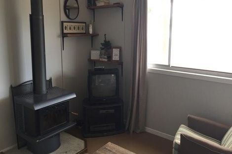 Photo of property in 35 Omahau Crescent, Twizel, 7901