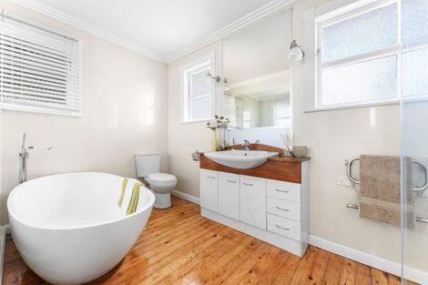 Photo of property in 146 Pooks Road, Swanson, Auckland, 0612