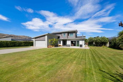 Photo of property in 10 Kowhai Place, Cromwell, 9310