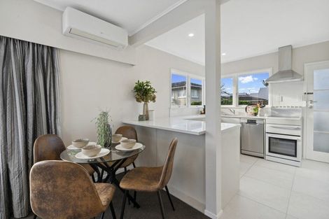 Photo of property in 1/22a Wolsley Avenue, Milford, Auckland, 0620