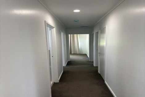 Photo of property in 37a Regency Place, Sunnynook, Auckland, 0632