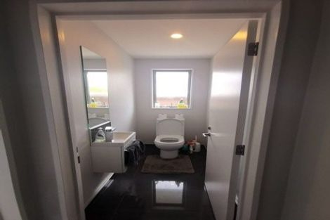 Photo of property in 5 Marble Court, Rolleston, 7614