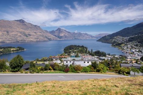 Photo of property in 4 Manchester Place, Queenstown, 9300