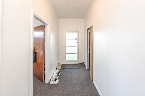 Photo of property in 28 Roberts Avenue, Aramoho, Whanganui, 4500