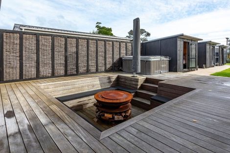 Photo of property in 314 Linton Crescent, Whangamata, 3620