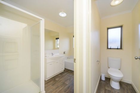 Photo of property in 55 Peppertree Glade, Kelvin Grove, Palmerston North, 4414