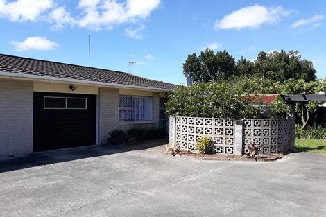 Photo of property in 82 Russell Street, Palmerston North, 4414