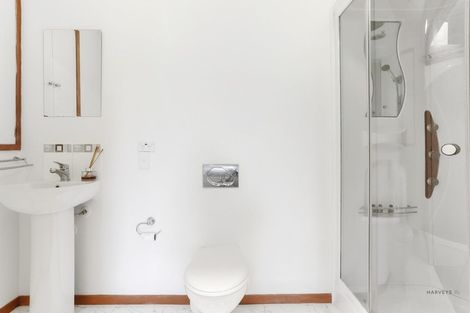 Photo of property in 18 Tainui Road, Titirangi, Auckland, 0604