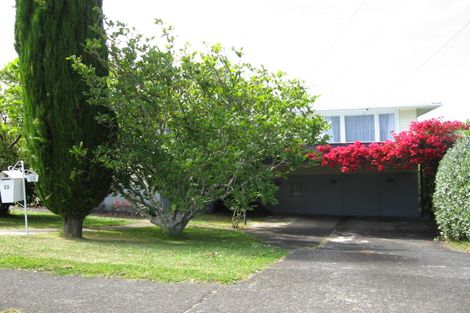 Photo of property in 25 Mountain Road, Mangere Bridge, Auckland, 2022