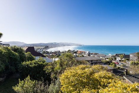 Photo of property in 60 Cliffs Road, Saint Clair, Dunedin, 9012