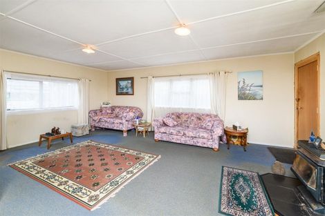 Photo of property in 9 Oxford Street, Marton, 4710