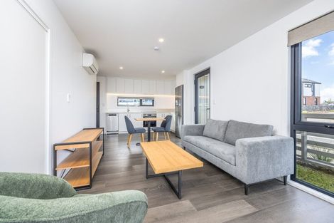 Photo of property in 1 Te Puketoka Lane, Mangere, 2022