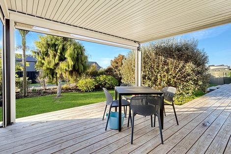 Photo of property in 233a Point Wells Road, Point Wells, 0986