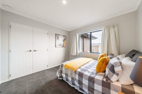 Photo of property in 107 Riverstone Drive, Riverstone Terraces, Upper Hutt, 5018