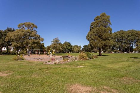 Photo of property in 3 Farnham Place, Ilam, Christchurch, 8041