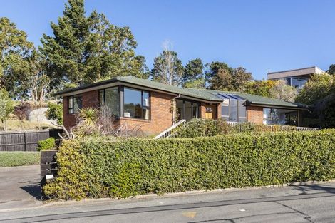 Photo of property in 127 Moncks Spur Road, Redcliffs, Christchurch, 8081