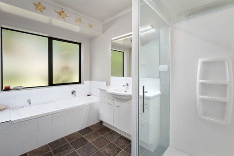 Photo of property in 174c Lund Road, Aongatete, 3178