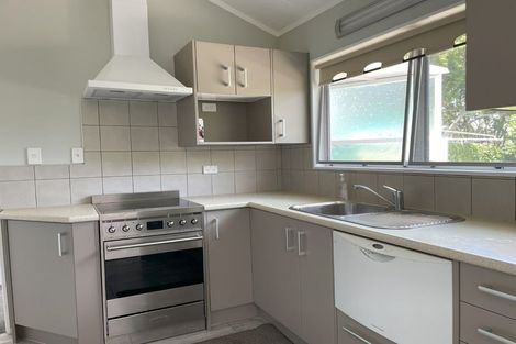 Photo of property in 18 Seaview Road, Ruakaka, 0116