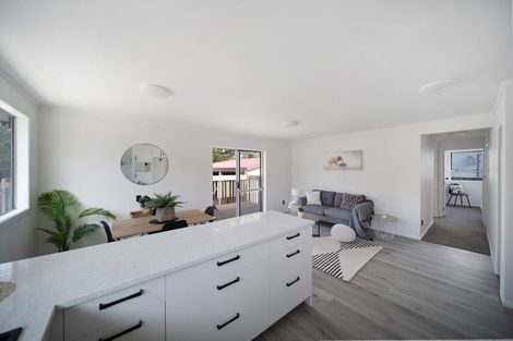 Photo of property in 5 Mikasa Place, Mangere, Auckland, 2022