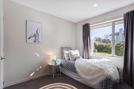 Photo of property in 2 Ascot Place, Rangiora, 7400
