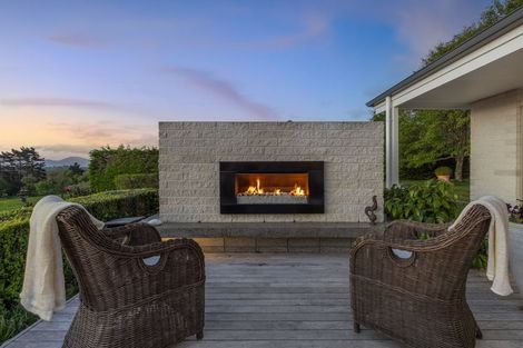 Photo of property in 86 Emerald Glen Road, Paekakariki, 5032