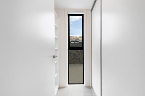 Photo of property in 46b Dungarvon Street, Wanaka, 9305