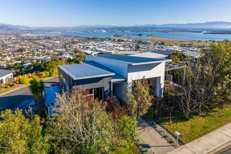 Photo of property in 1 Commodore Place, Britannia Heights, Nelson, 7010