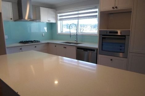 Photo of property in 14 Wentworth Park, Albany, Auckland, 0632