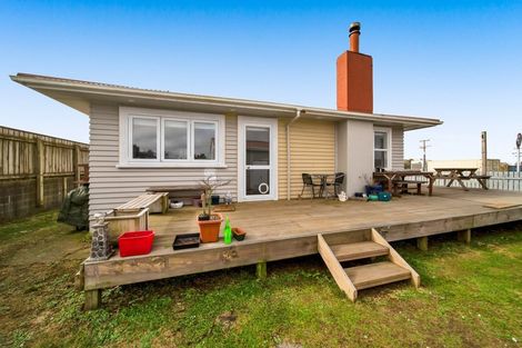 Photo of property in 7 Broadway, Stratford, 4332