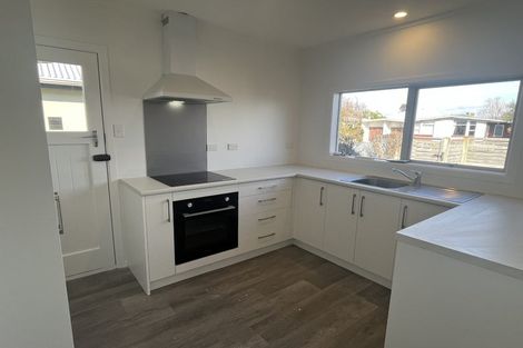 Photo of property in 35 Mcgiffert Street, Palmerston North, 4410