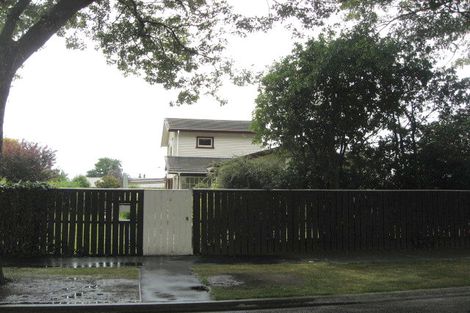 Photo of property in 2 Kenwyn Avenue, St Albans, Christchurch, 8052