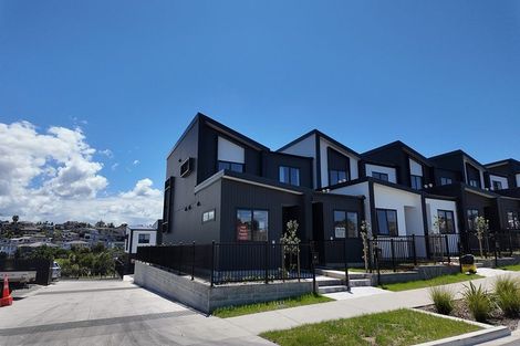 Photo of property in 8/4 Limestone Drive, Hobsonville, Auckland, 0616