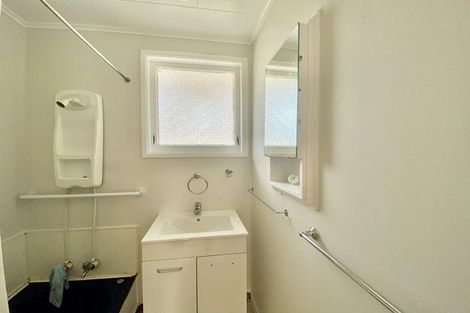 Photo of property in 12 Gardiner Grove, Mangere East, Auckland, 2024