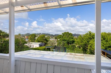 Photo of property in 70 Wainui Road, Raglan, 3225